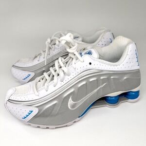 Nike Shox R4 Womens 6.5 White Metallic Silver Blue AR3565-105 New